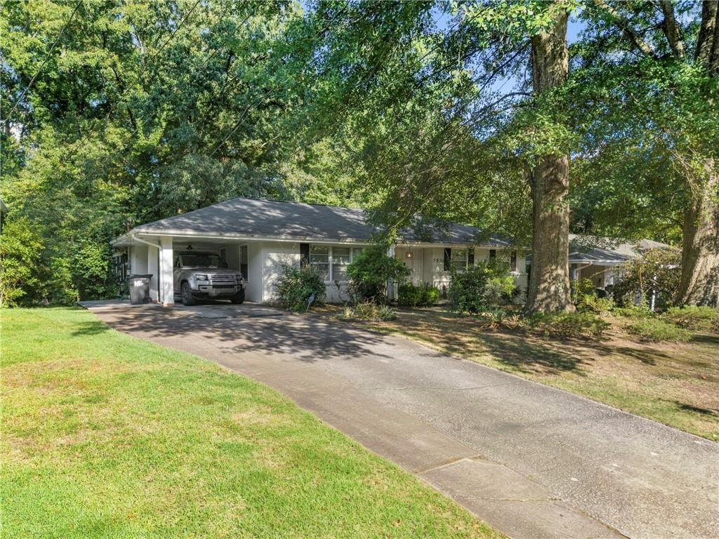 2834 S Clark Dr., East Point, GA 30344