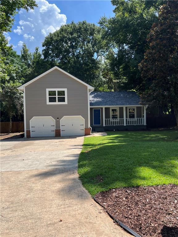 204 Groveland Dr., Peachtree City, GA 30269