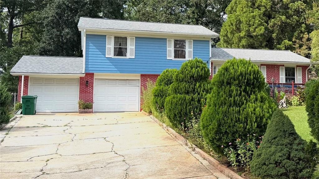 4514 King Lear Dr., Stone Mountain, GA 30083