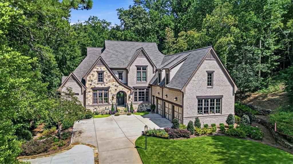 4453 Mount Paran Pkwy., Atlanta, GA 30327