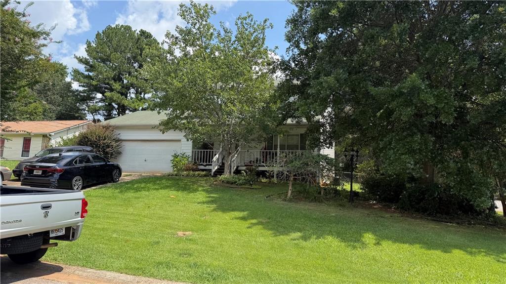 195 Kingsport Dr., Lawrenceville, GA 30046