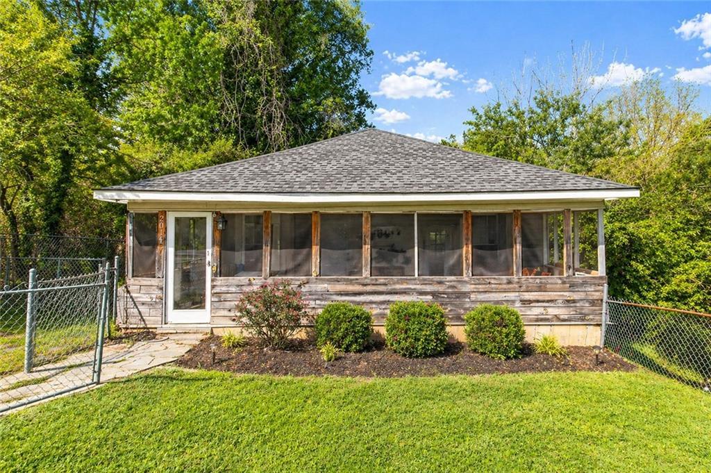 2014 Maple Ave., Rome, GA 30161