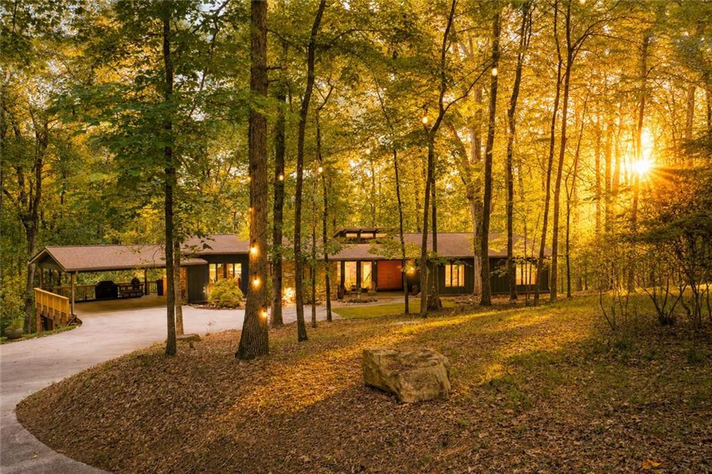 3540 Country Estate Dr., Kennesaw, GA 30152