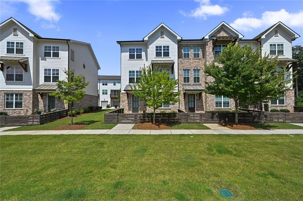 3352 Acorn Harvest Ln., Suwanee, GA 30024