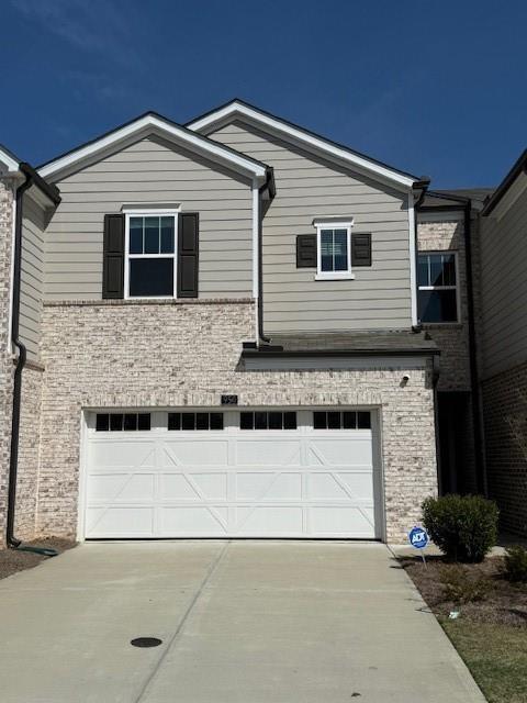 950 Sunny Lake Dr., Lawrenceville, GA 30043
