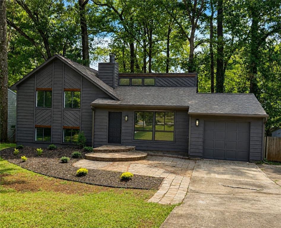 4366 Hopkins Lake Dr., Duluth, GA 30096