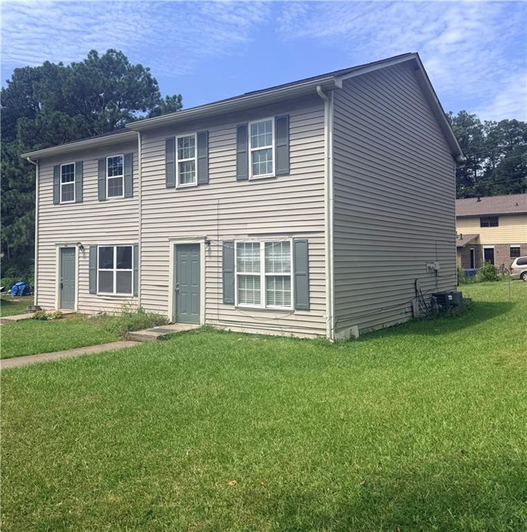 373 Sprucewood Ct., Lawrenceville, GA 30046