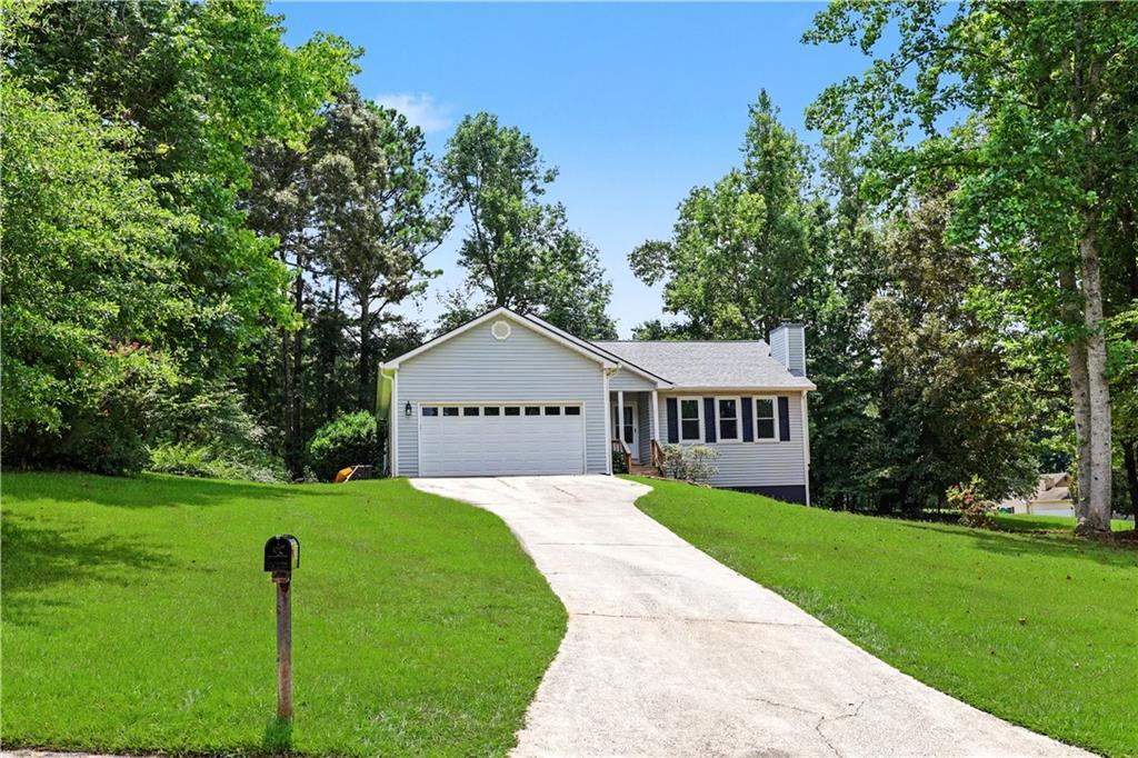 1312 Smokerise Ln., Auburn, GA 30011