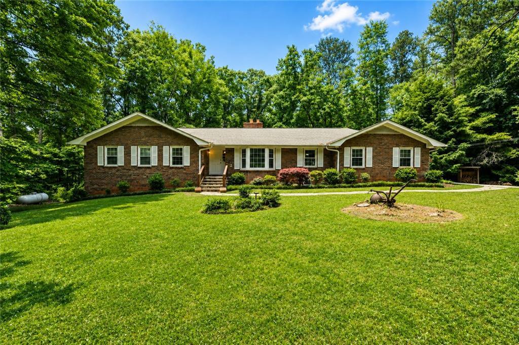 2690 Hideaway Hills Ln., Powder Springs, GA 30127
