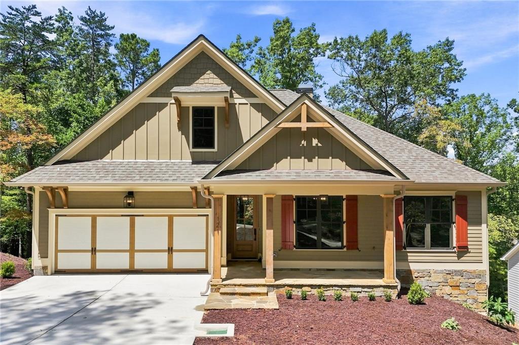 121 Bear Dr., Waleska, GA 30183