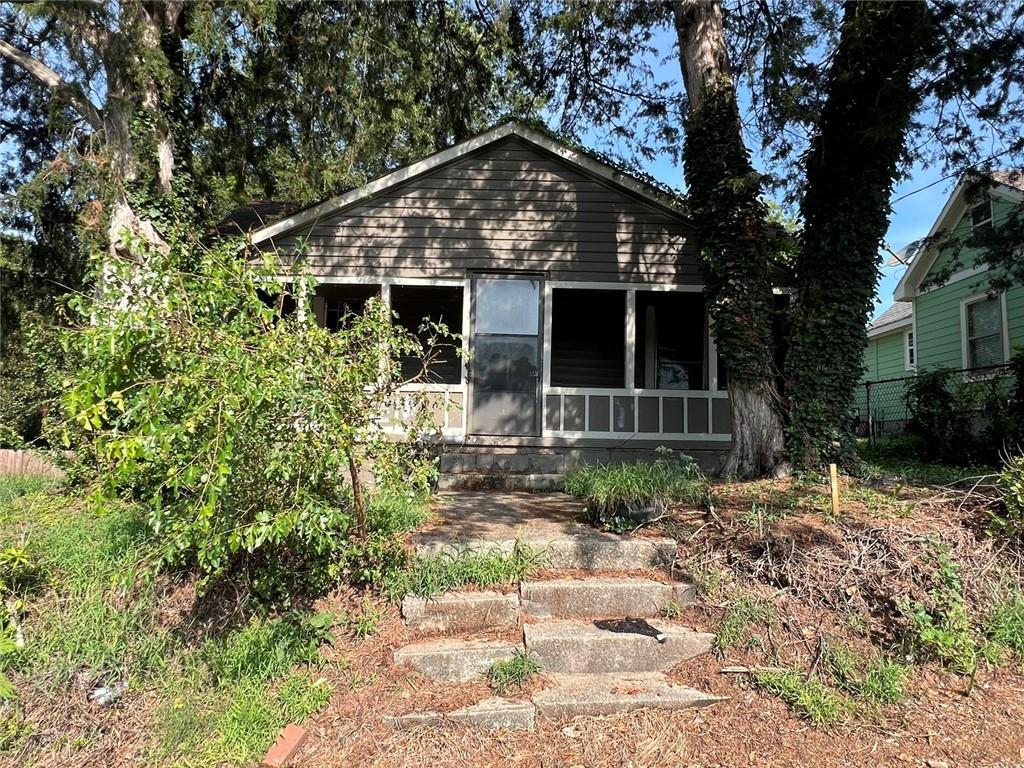 729 High St., Gainesville, GA 30501