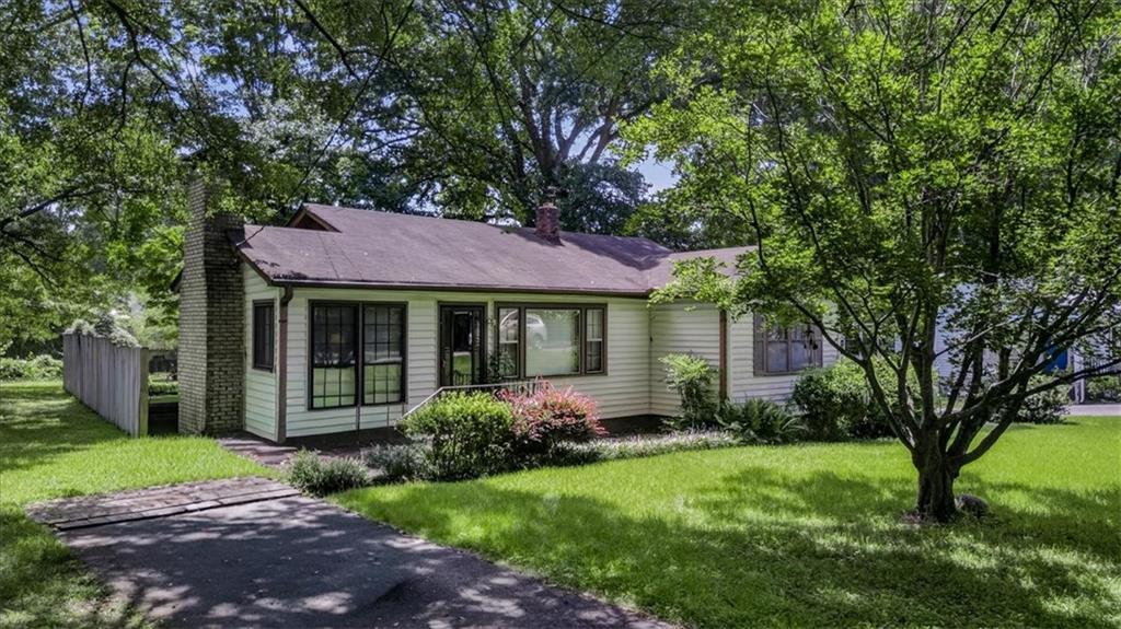 242 Oak Ridge Dr., Marietta, GA 30060