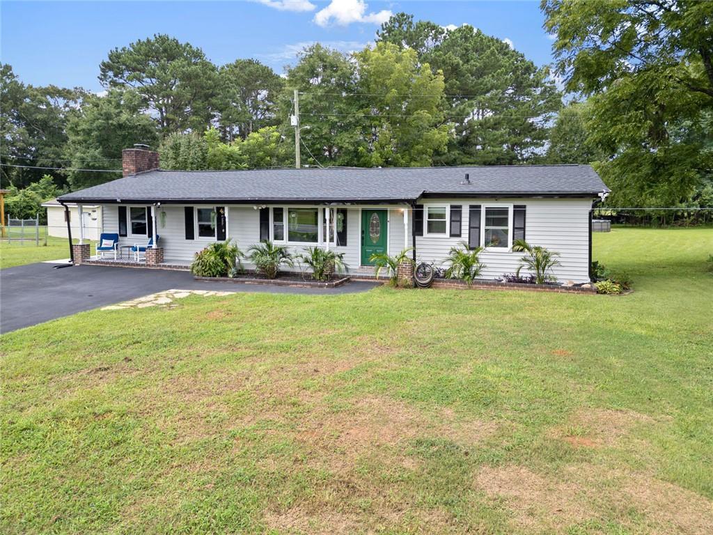 850 New Hope Rd., Fayetteville, GA 30214