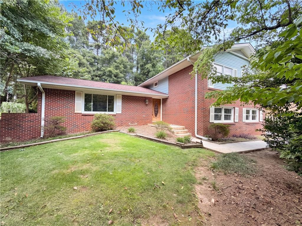 3607 Santa Fe Tr., Atlanta, GA 30340