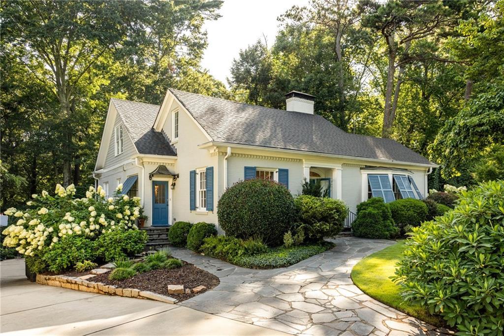 373 Glenn Cir., Decatur, GA 30030