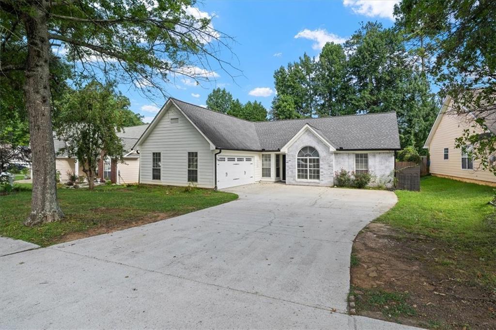 5235 Sterling Trace Ct., Lilburn, GA 30047