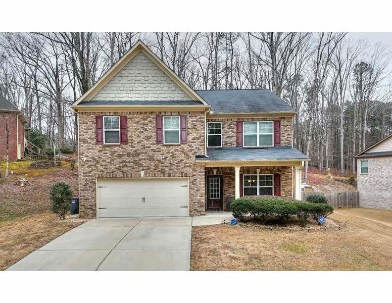 4069 Anthony Creek Dr., Loganville, GA 30052