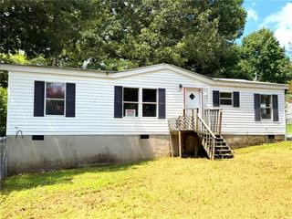 New Homes with Master Bedrooms on the 1st Floor That Attend Eton Elementary School: August 15th to August 21st