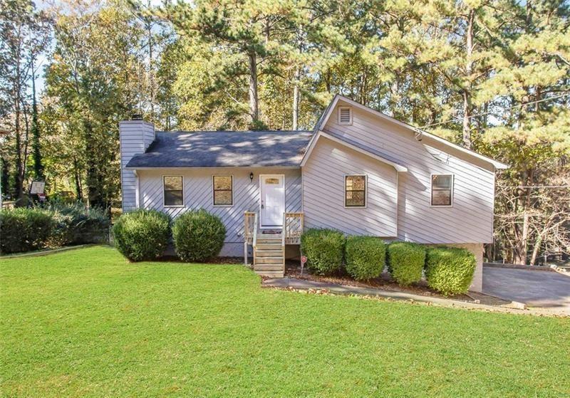 3824 Wyntuck Cir., Kennesaw, GA 30152