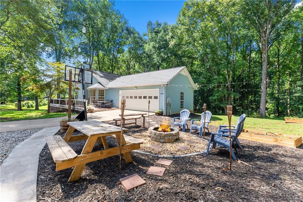 4945 Mccoy Cir., Cumming, GA 30040