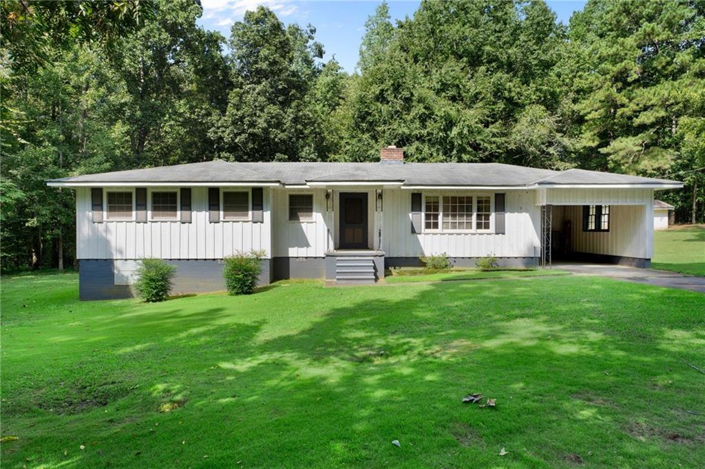797 Seabolt Rd., Locust Grove, GA 30248