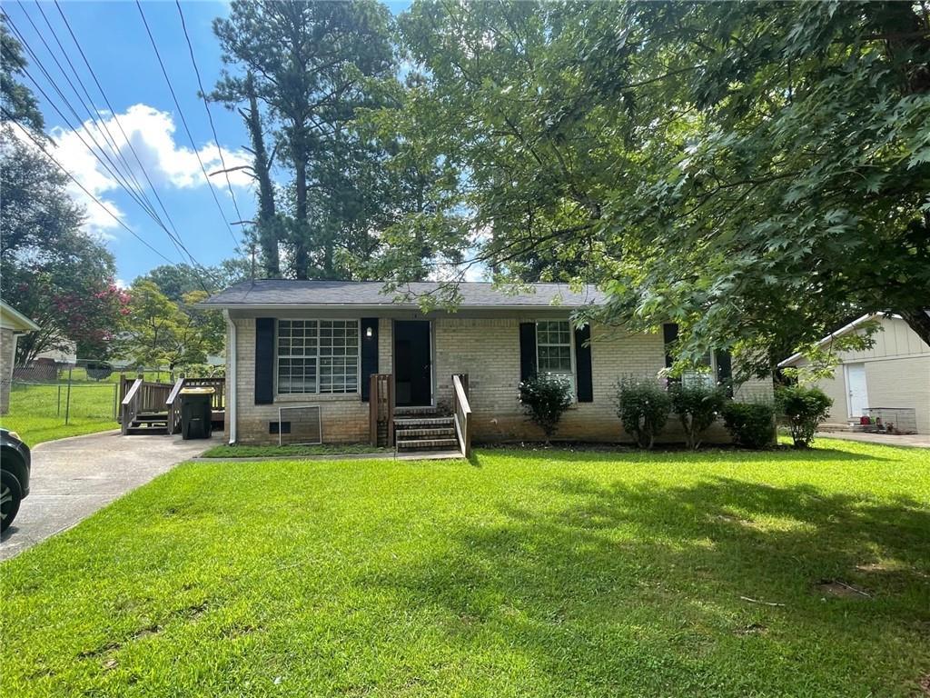 18 Westgate Park Dr., Newnan, GA 30263