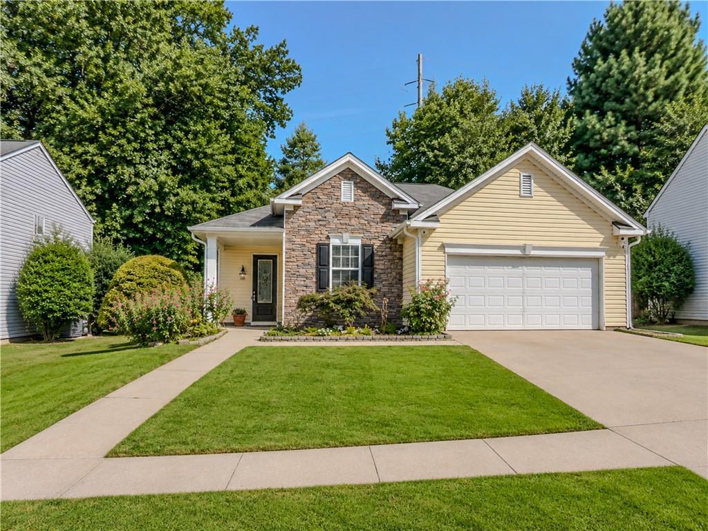 374 Leaflet Ives Dr., Lawrenceville, GA 30045
