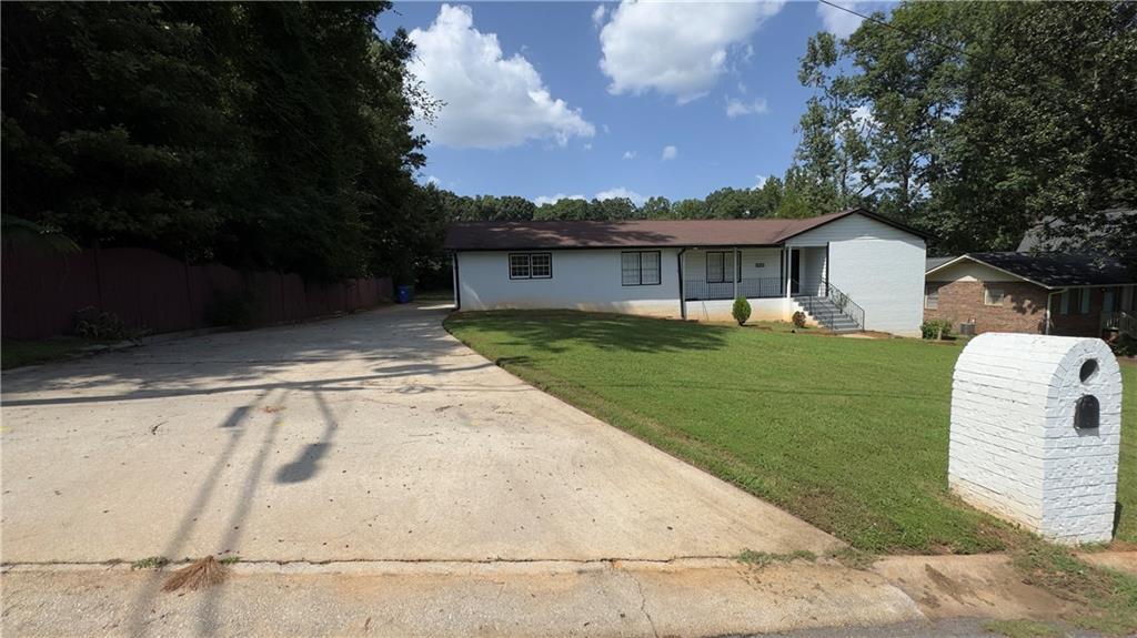 1050 Forest Heights Rd., Stone Mountain, GA 30083