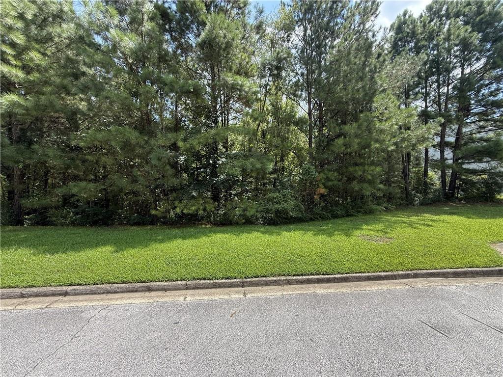 439 Longwood Pl., Dallas, GA 30132