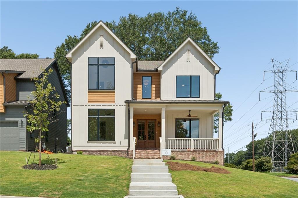 2467 Edwards Dr., Atlanta, GA 30318