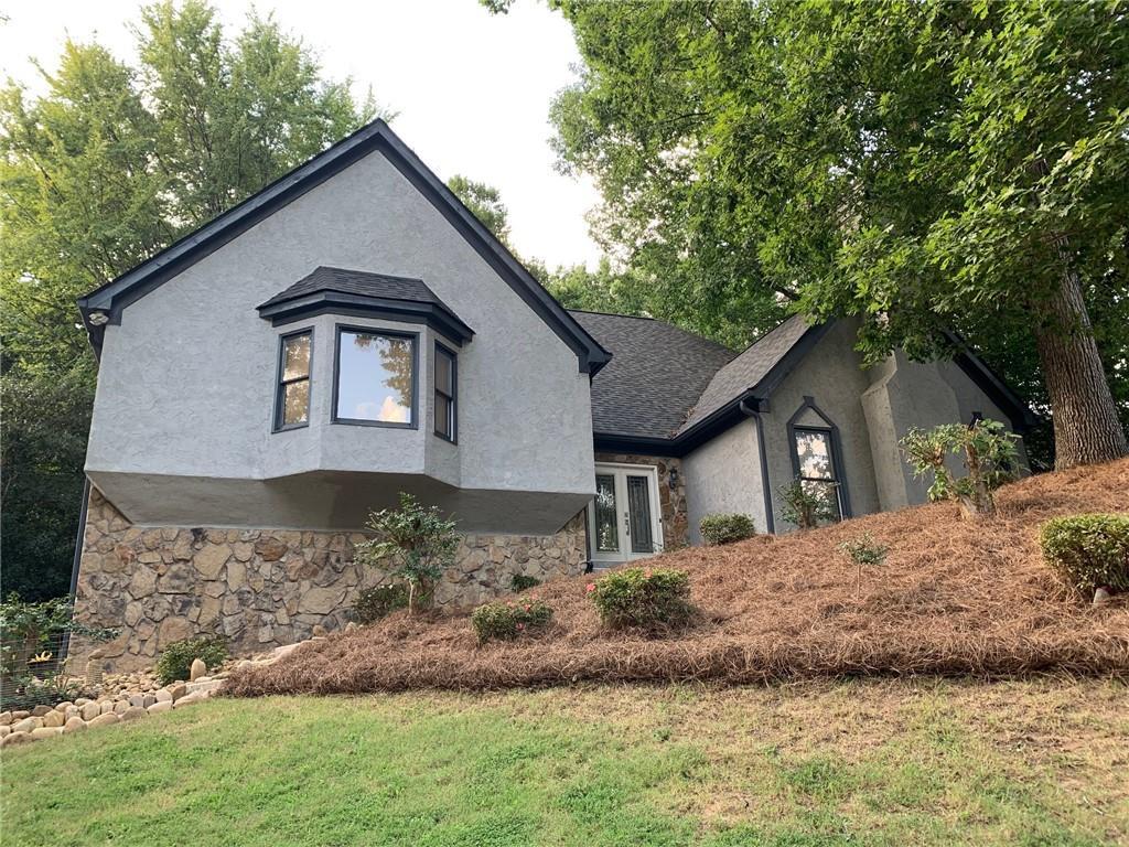 210 Wessex Ct., Sandy Springs, GA 30328