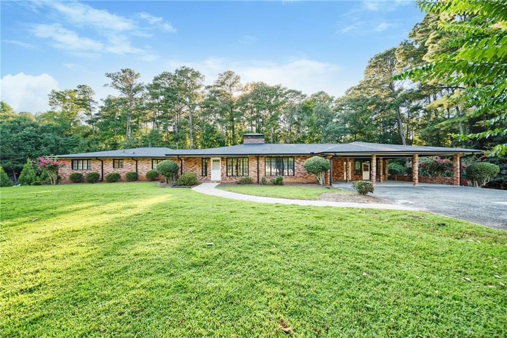 4671 Dogwood Dr., Acworth, GA 30101
