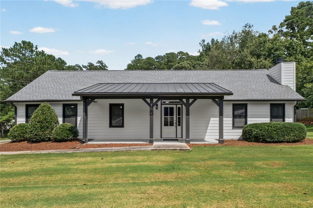 164 Dials Dr., Woodstock, GA 30188