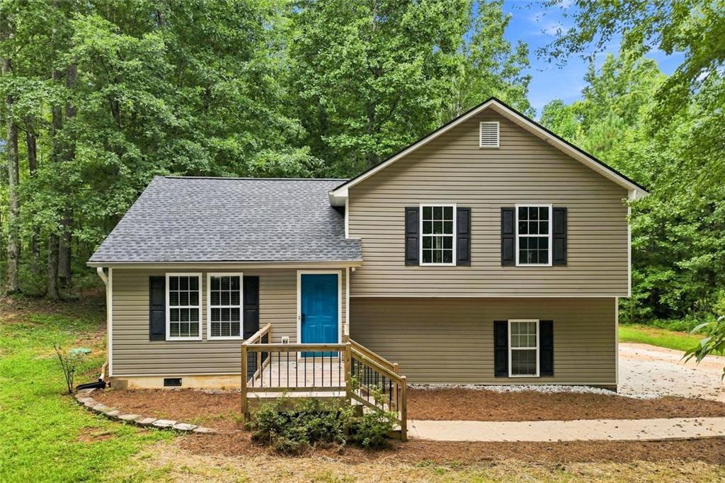 112 Headland Ct., Rockmart, GA 30153