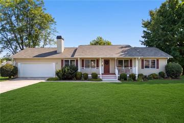 New Homes For Sale This Week That Attend South Hall Middle School: August 28th to September 3rd