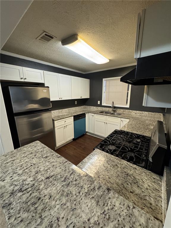 201 Augusta Dr., Marietta, GA 30067