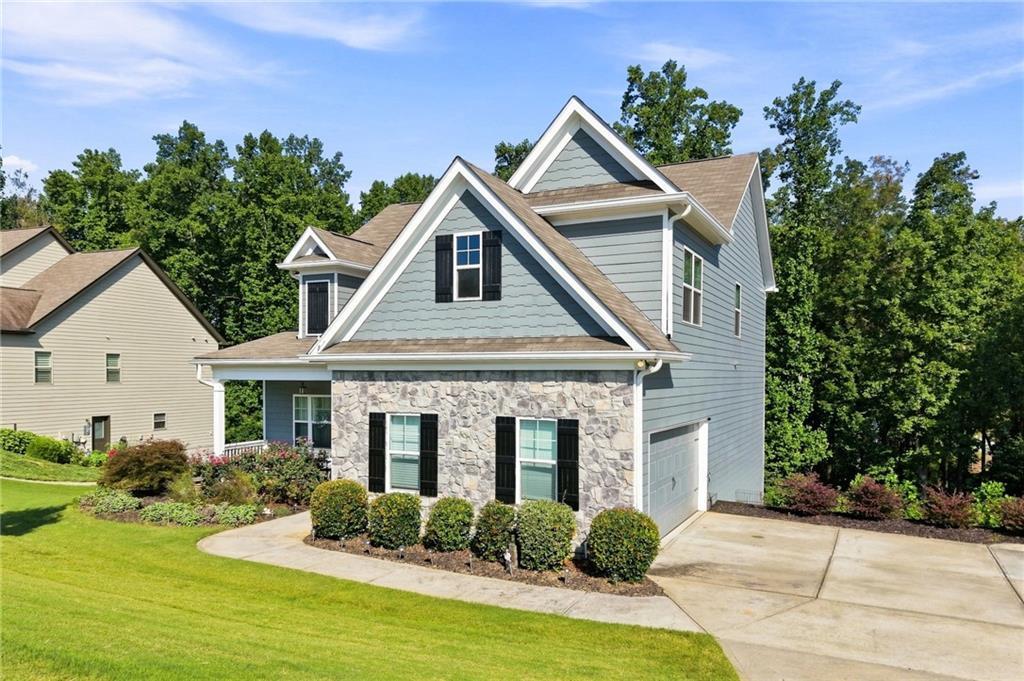 196 Whelchel Valley Dr., Dawsonville, GA 30534