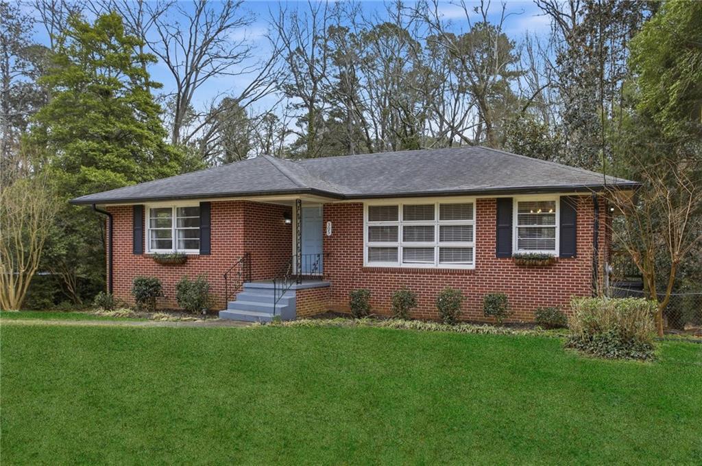 305 Brookwood Dr., Marietta, GA 30064
