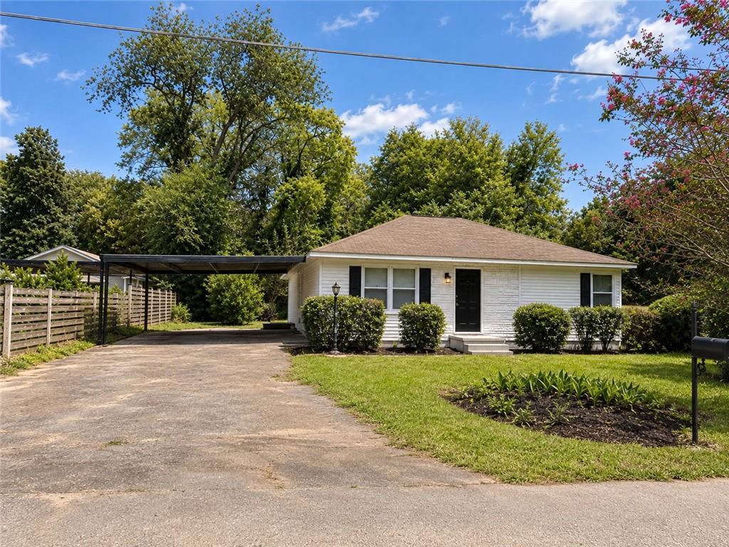 5679 Perk St., Austell, GA 30106
