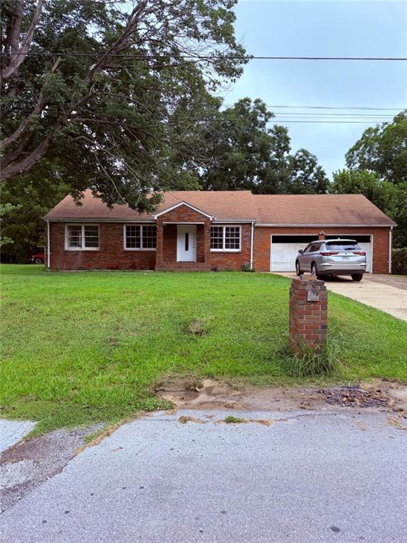 403 Pine St., Rockmart, GA 30153