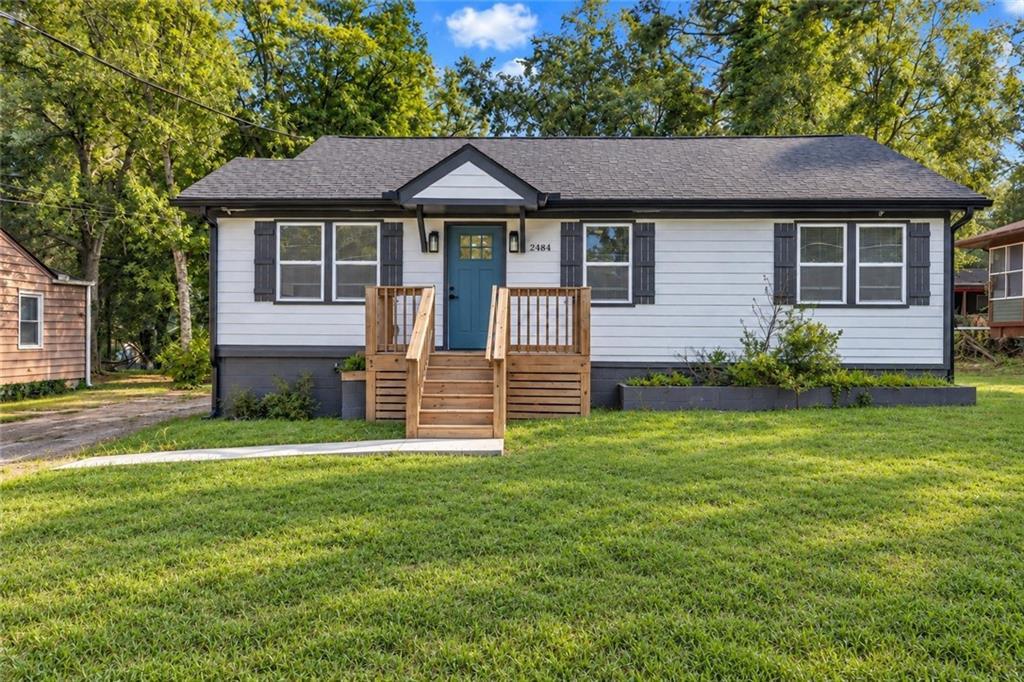 2484 Calvin Ave., East Point, GA 30344