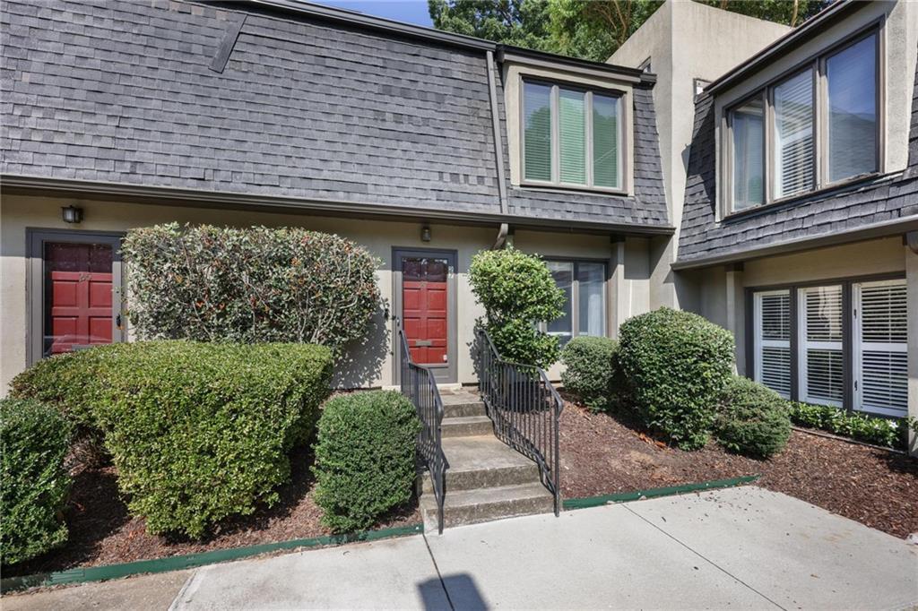 27 Ivy Ridge, Atlanta, GA 30342