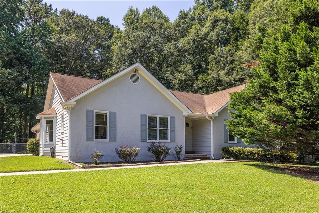 215 Valley Brook Tr., Jonesboro, GA 30238