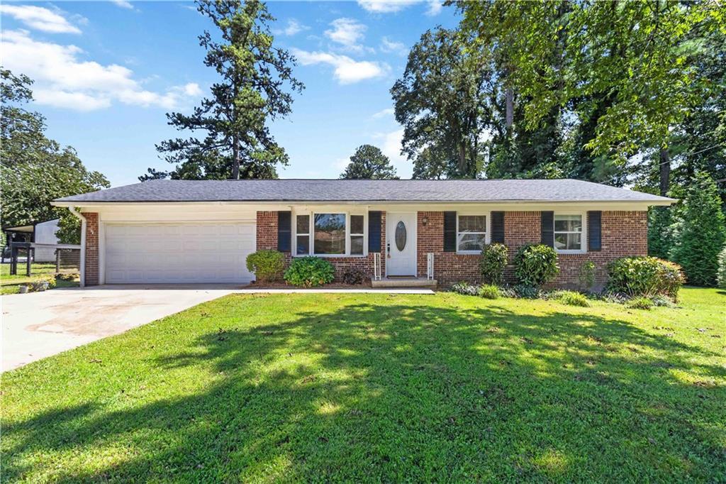 4223 Theresa Ct., Tucker, GA 30084
