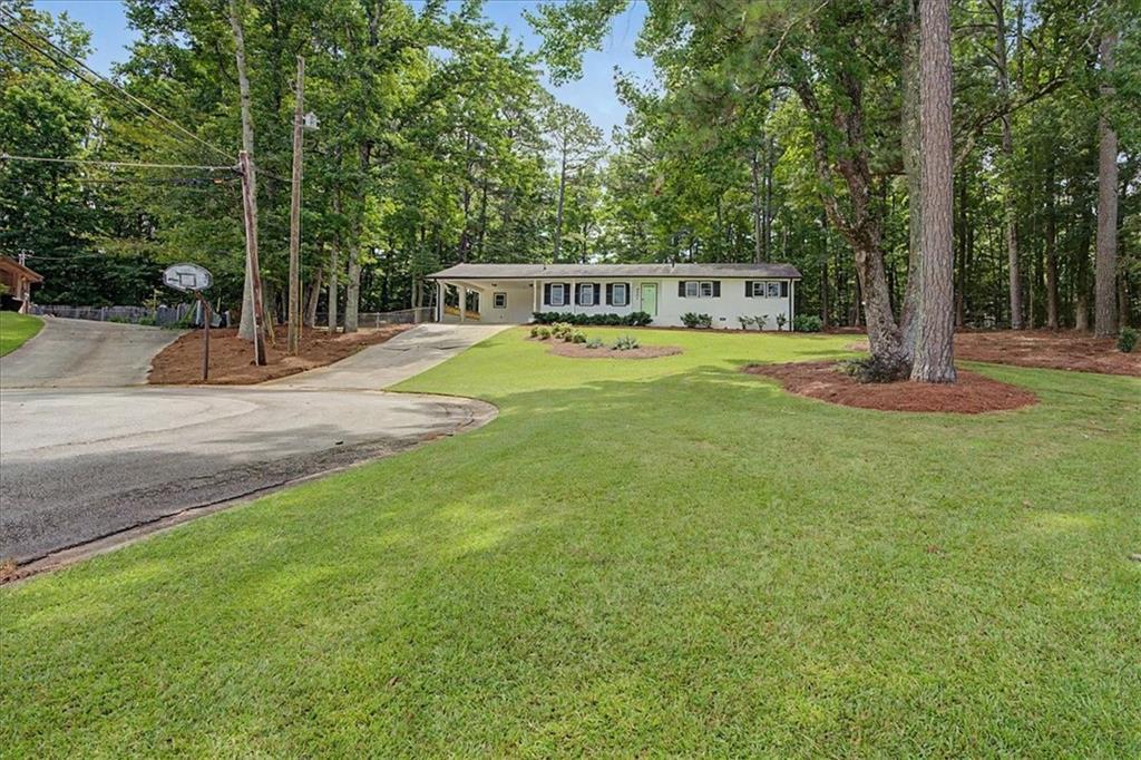 6501 Short Dr., Winston, GA 30187