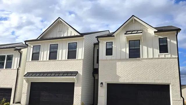 2070 Underwood Dr. #27, Lawrenceville, GA 30043