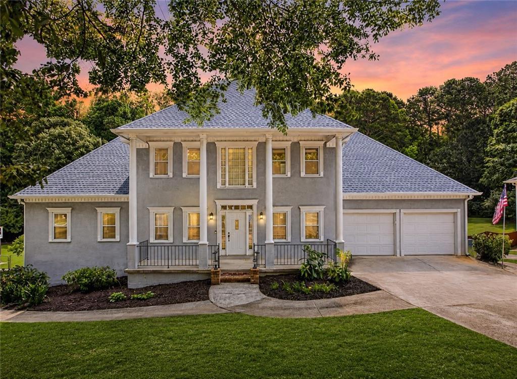 2058 Lakewood Cir., Grayson, GA 30017