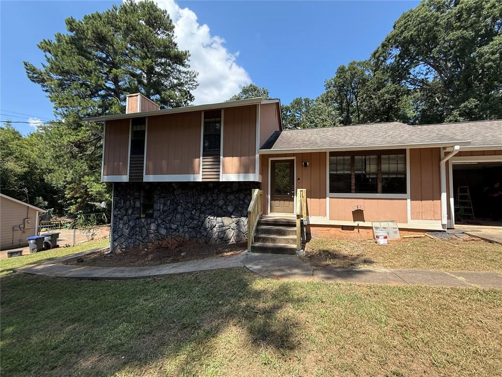 631 Brighton Dr., Lawrenceville, GA 30043