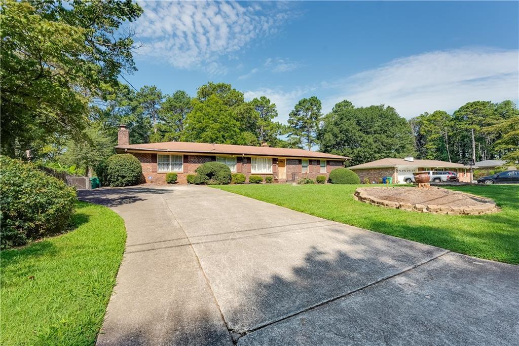 1419 Jon Juca Ct., Stone Mountain, GA 30088