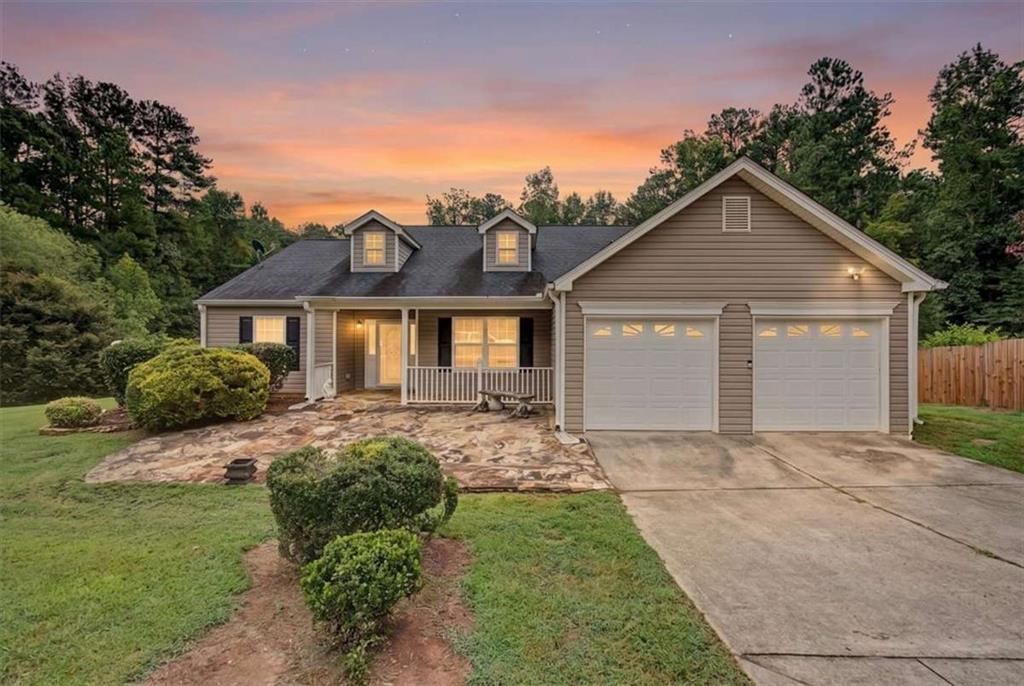 291 Bridgestone Ln., Douglasville, GA 30134